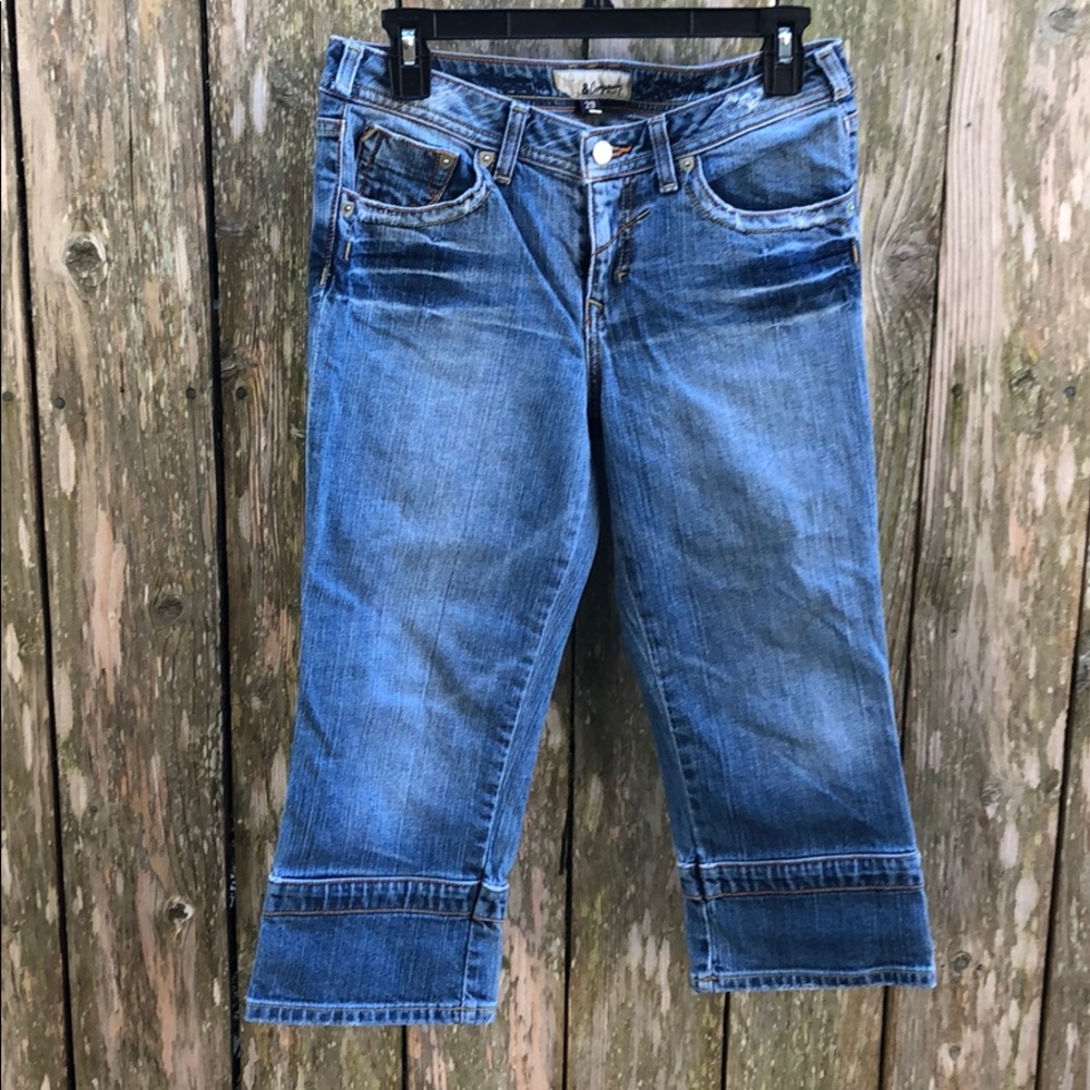 J & Company crop jeans